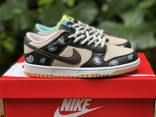 Pure original version_ nike dunk sb low_ cashew fruit flower yin and yang shoes_ the item number DH0952 001. full code shipment 36-47.5-6bfbf589